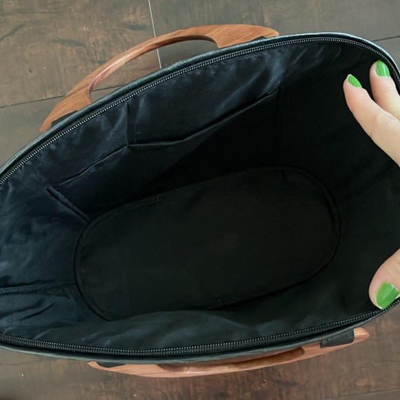 Vintage Style Woven Straw Patchwork Faux Leather Wooden Bag - Picture 9 of 12